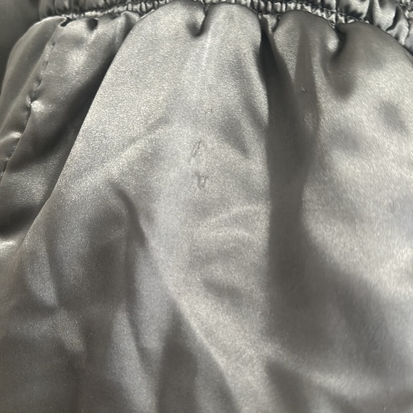 Old Navy Water Resistant Puffer Jacket - Picture 9 of 9